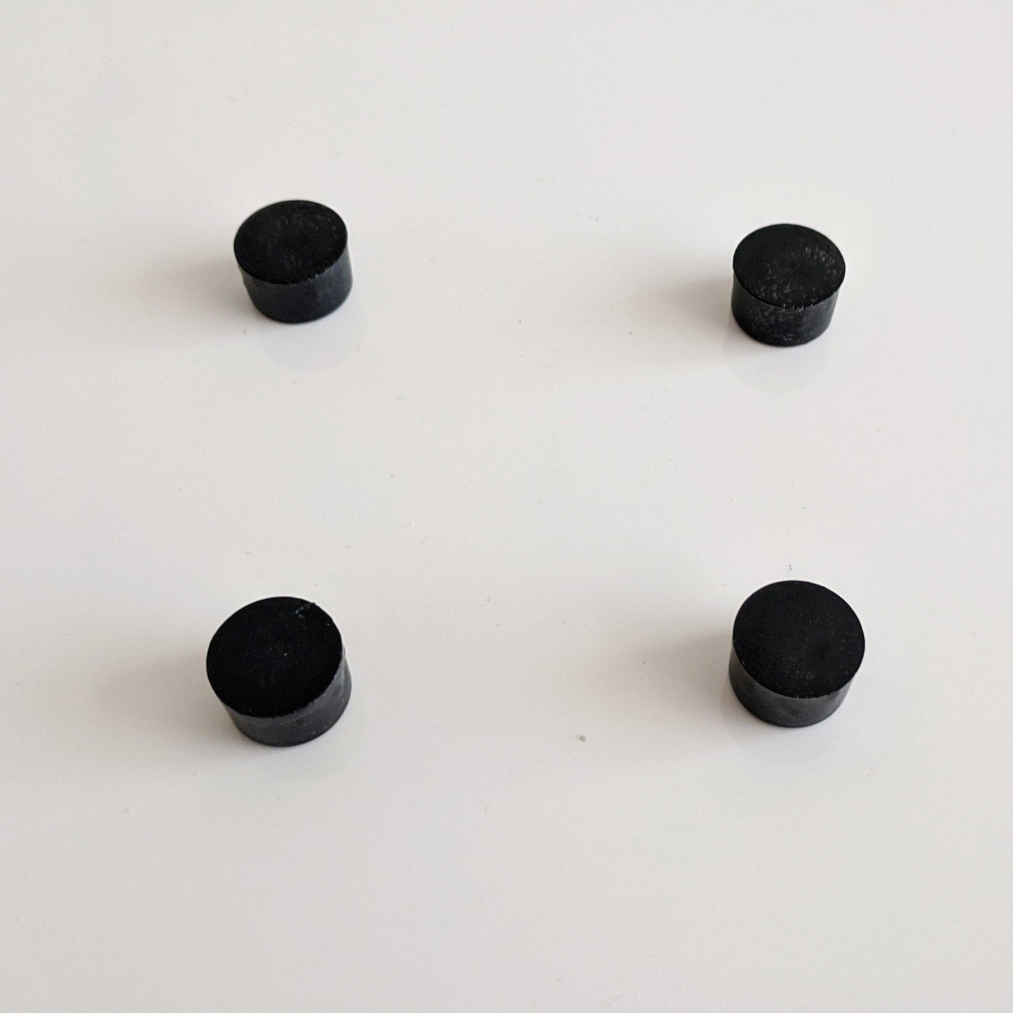 Plastic caps